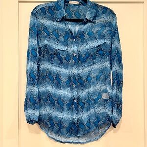 Equipment Silk Blue Snake Print Women's Blouse, Size XS